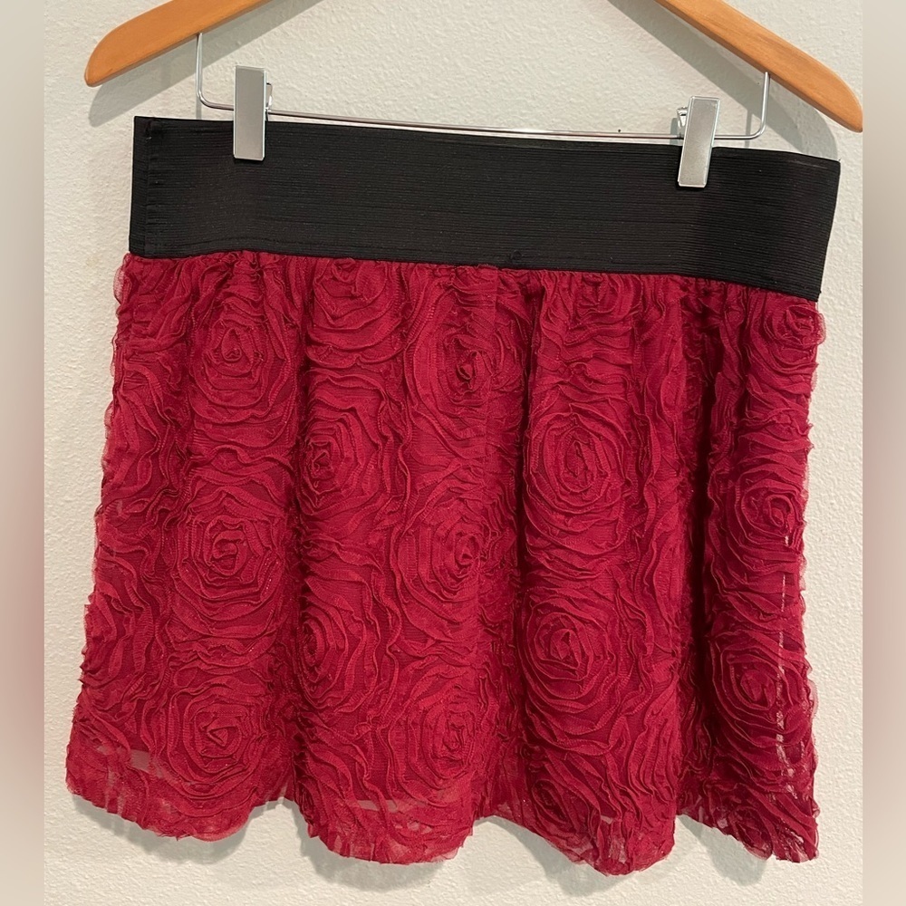 Stoosh Red Rose-Textured Mini Skirt with Black Waistband